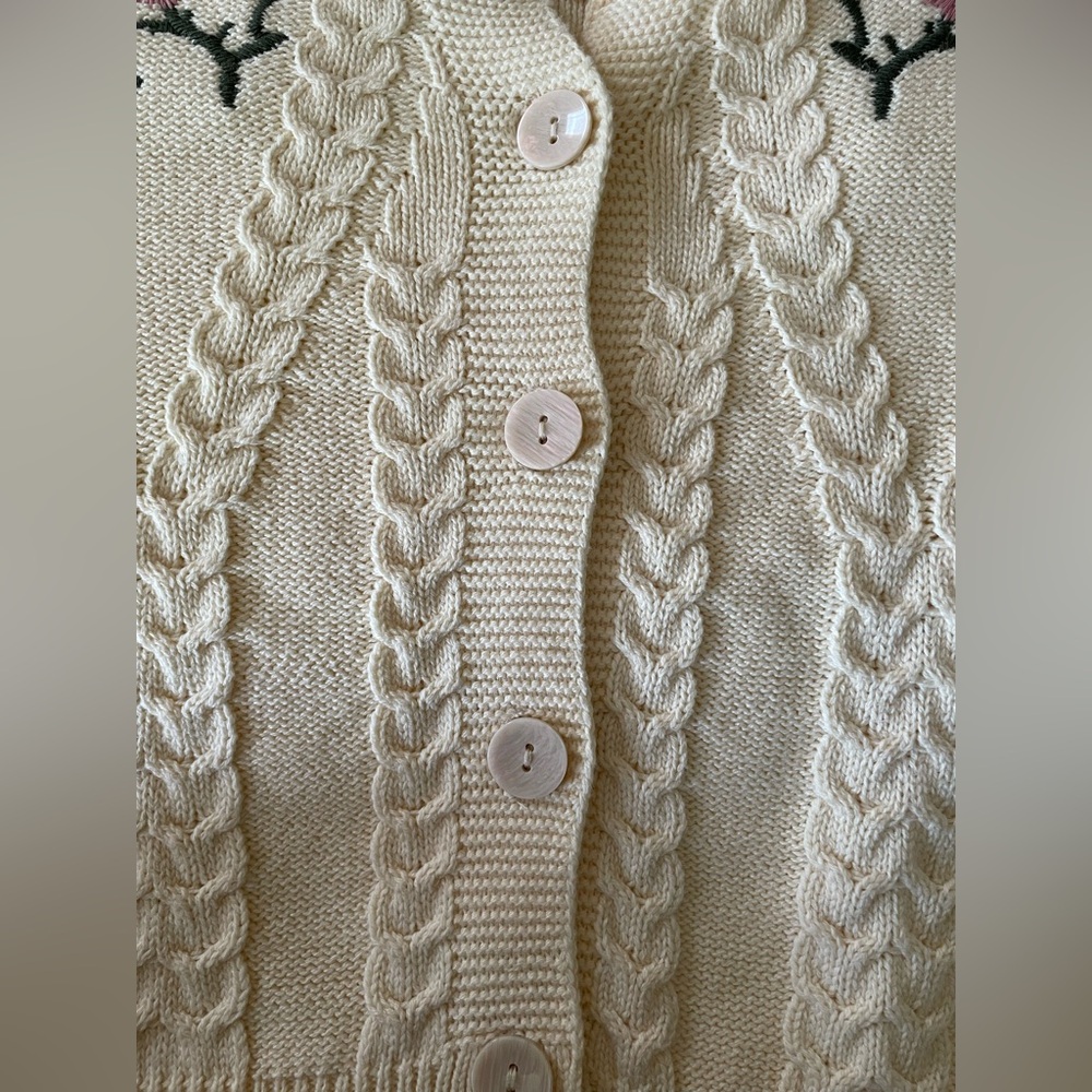 Cream Cable Knit Cardigan with Floral Embroidery - Picture 4 of 4